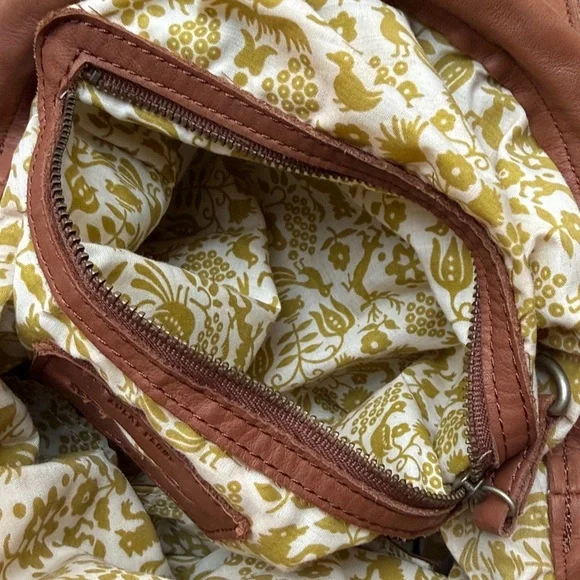 Lucky Penny Anthropologie Sunlit Fringe Soft Leather & Studs Hobo Bag Festival - Picture 9 of 16